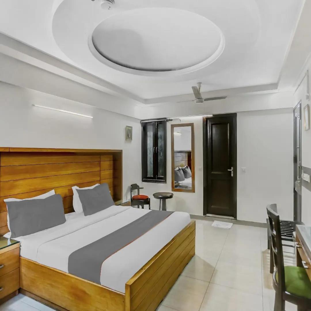 Signature Plaza نيودلهي المظهر الخارجي الصورة